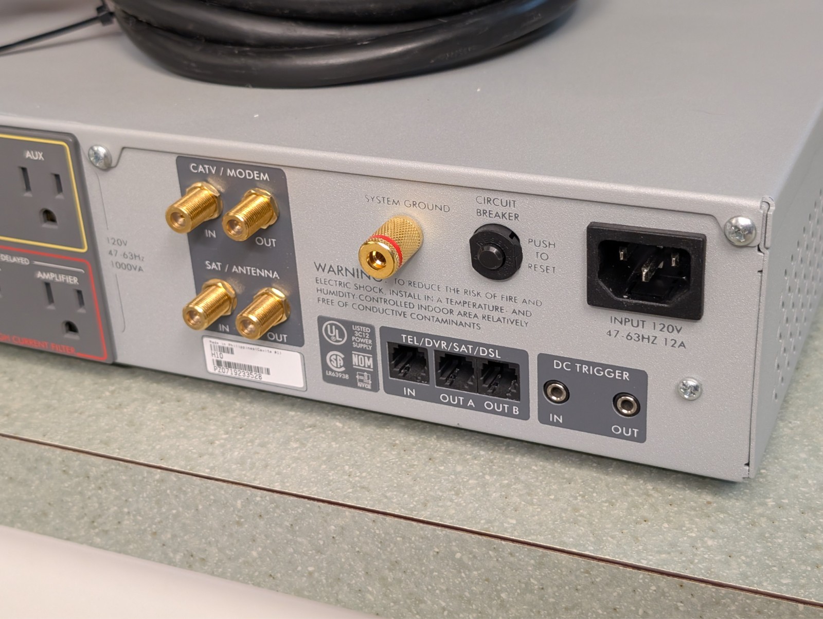 APC H10 Power Conditioner Home Theater Surge Protector Silver WORKS