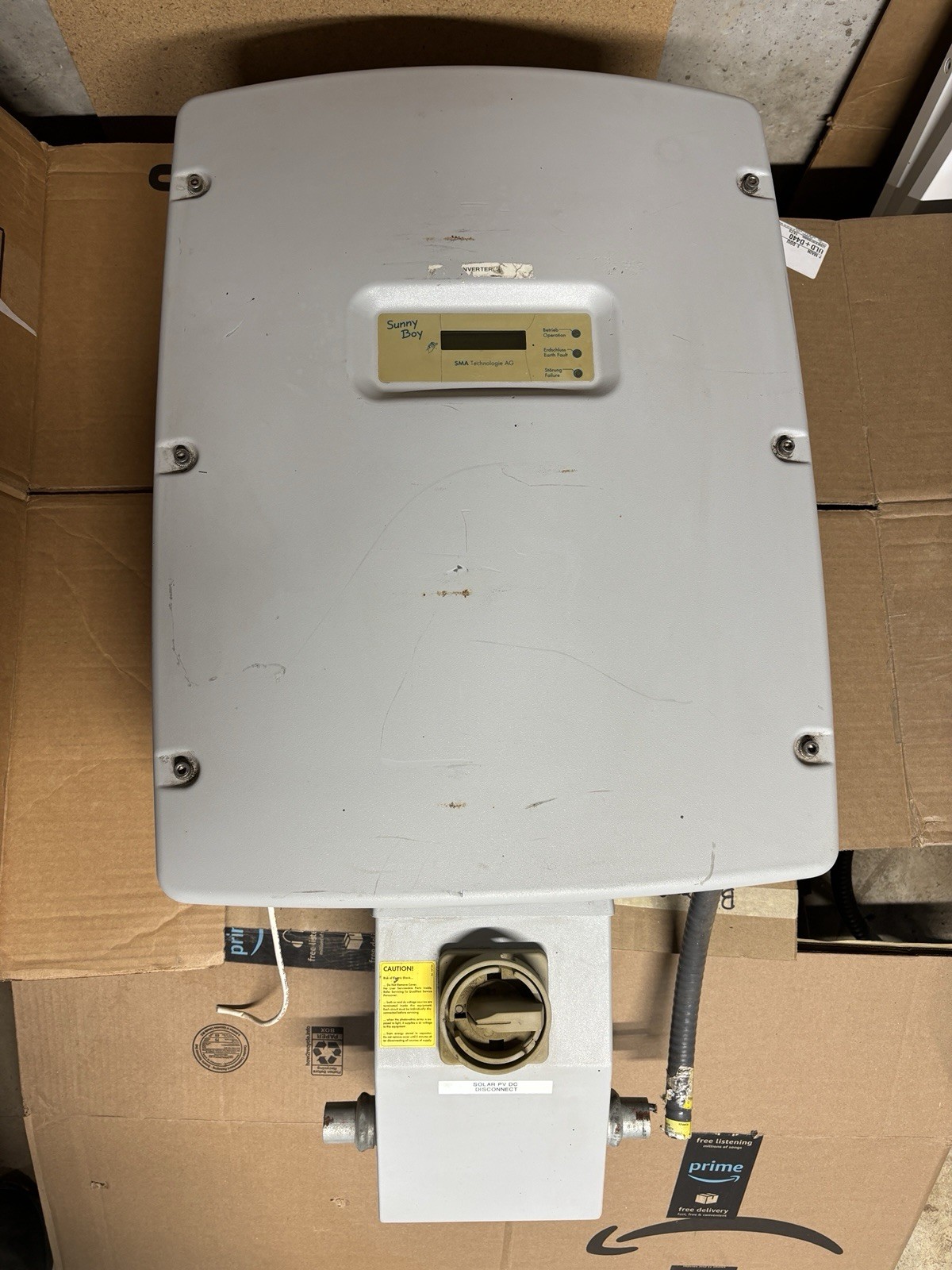 SMA Sunny Boy SB 7000US Solar Grid Tie Inverter