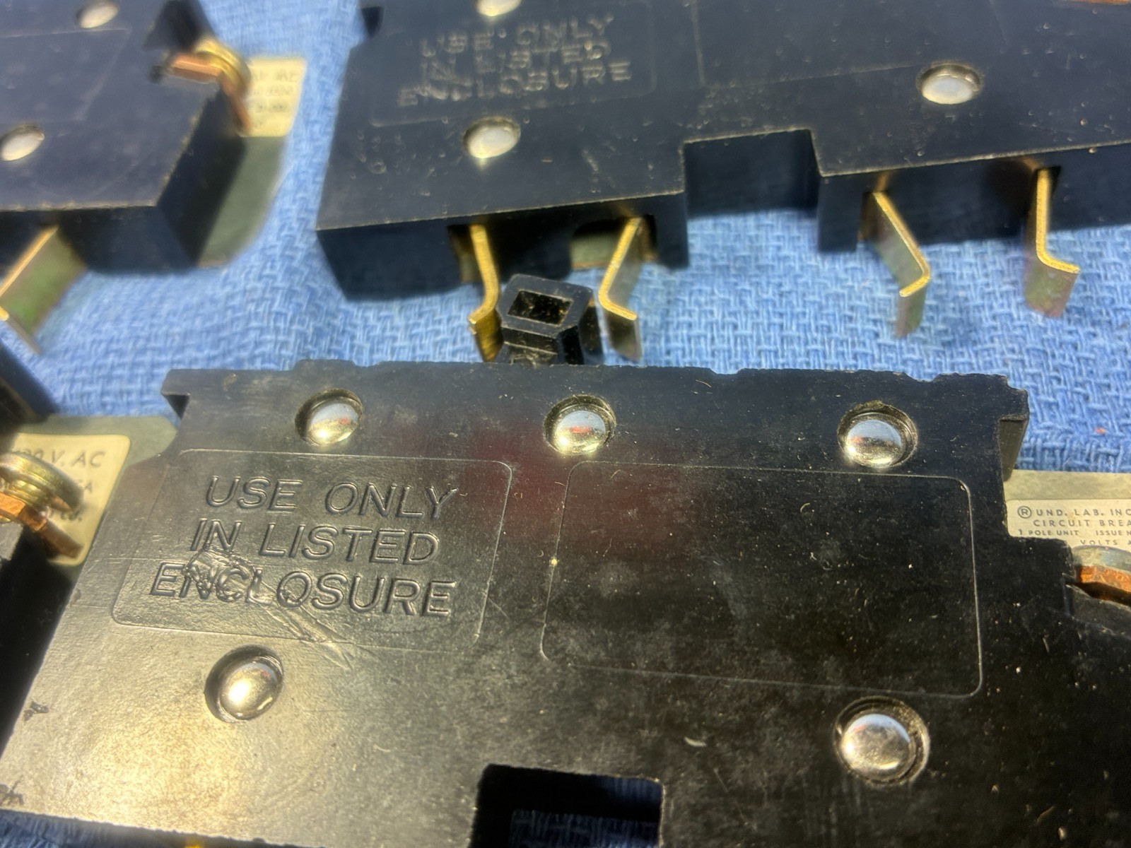 Square D 20 Amp 1 Pole Type XO Breaker 120 Volt Cutler Hammer Thin XO120