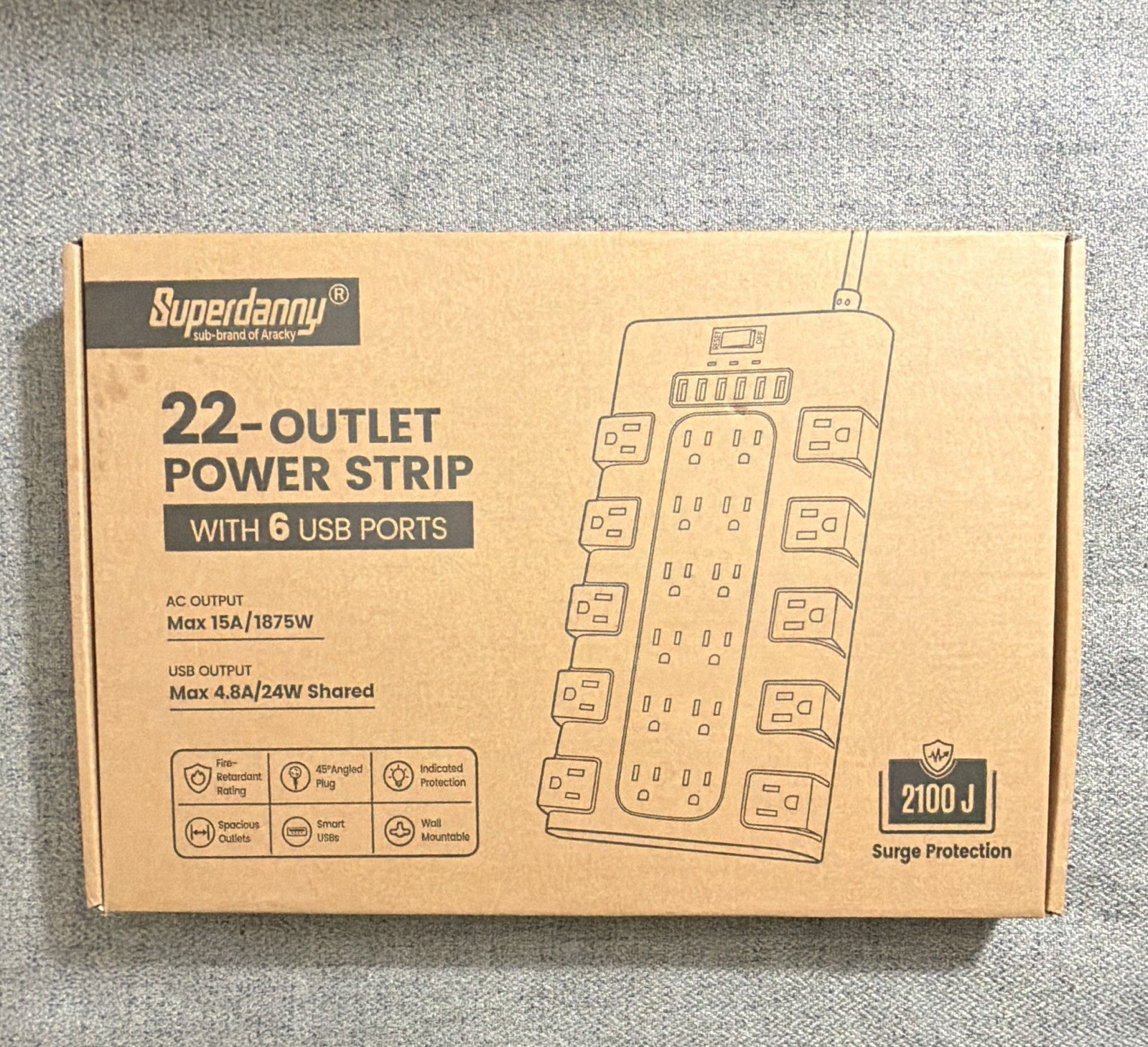 SUPERDANNY 22-Outlet Power Strip 6 USB, 2100J Surge, Flat Plug, Mount