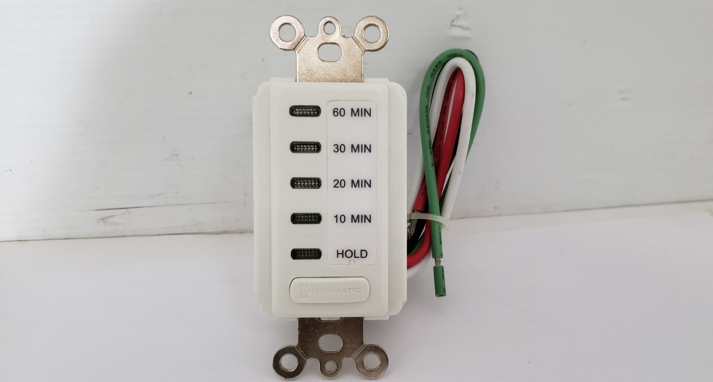 INTERMATIC EI210W (EI210) ELECTRONIC COUNTDOWN TIMER, 10-60 MIN, 15A 120VAC, NIB
