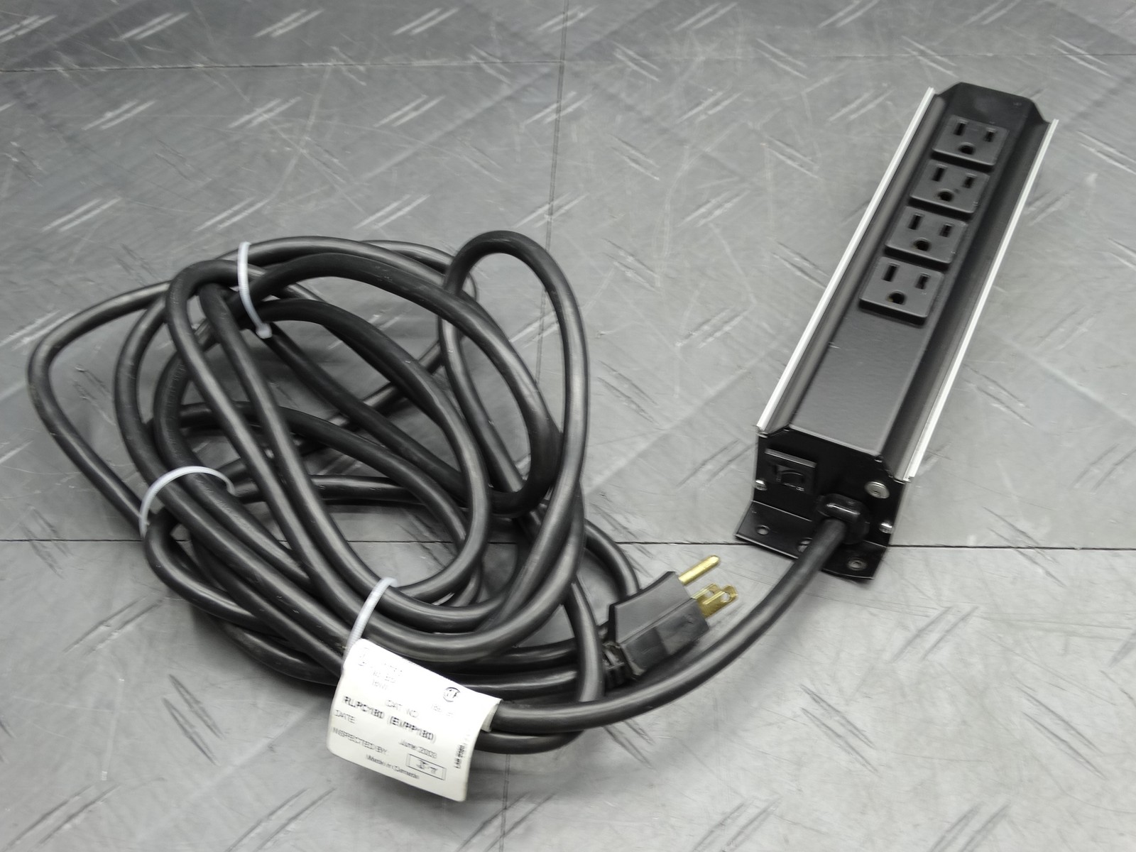 Teknion Power Tap Box 4-Outlet Desk Power Strip Industrial Commercial Grade