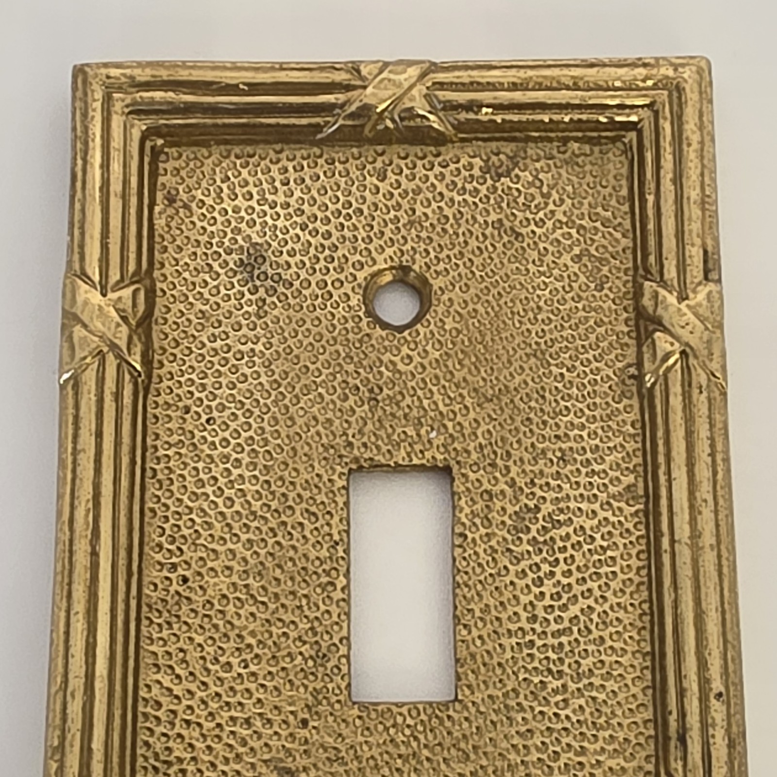 Phylrich Ribbon and Reed collection Light Switch Plate Gold