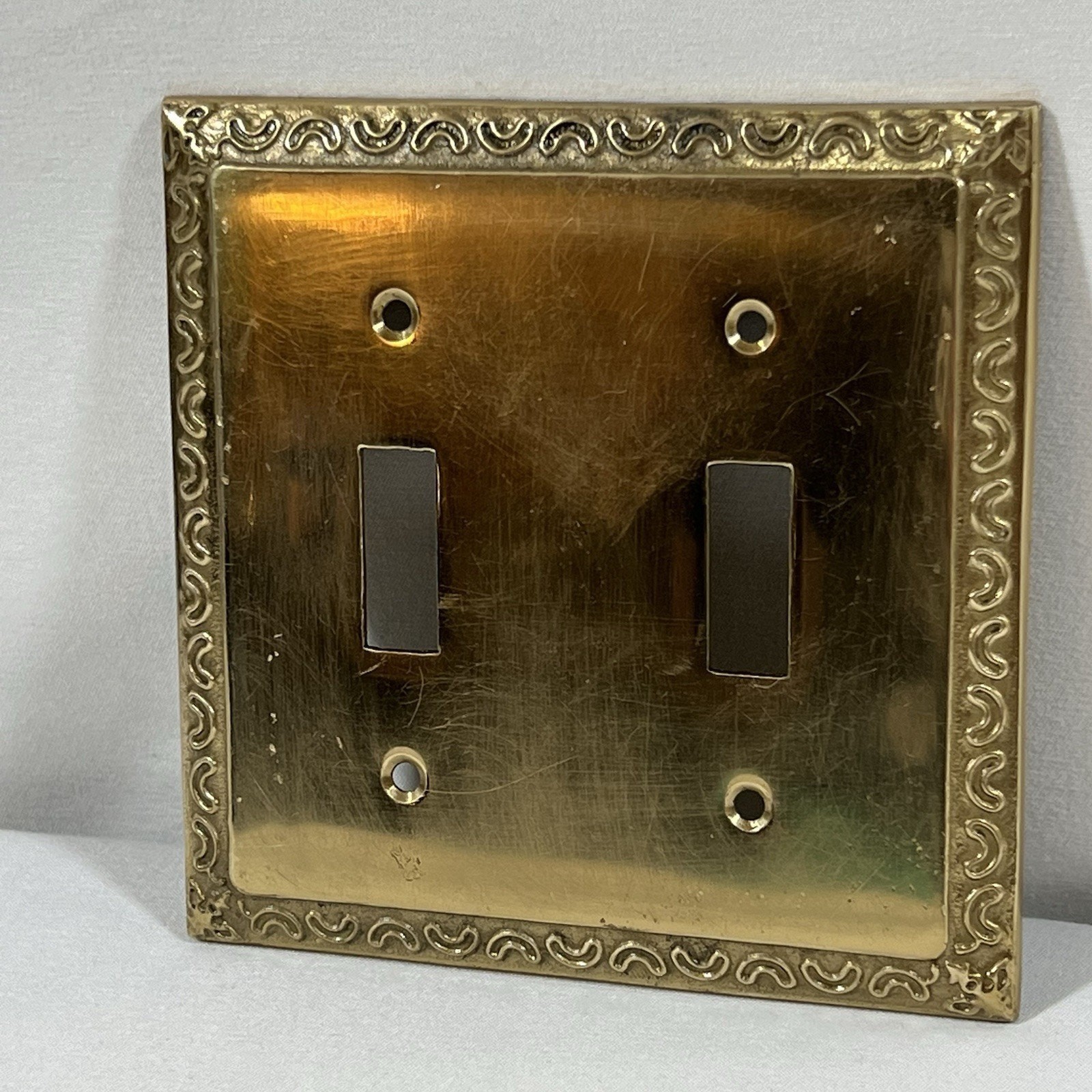 Vintage Brass Switch Cover Plate Ornate Scroll Design Double Duplex Wall Plate