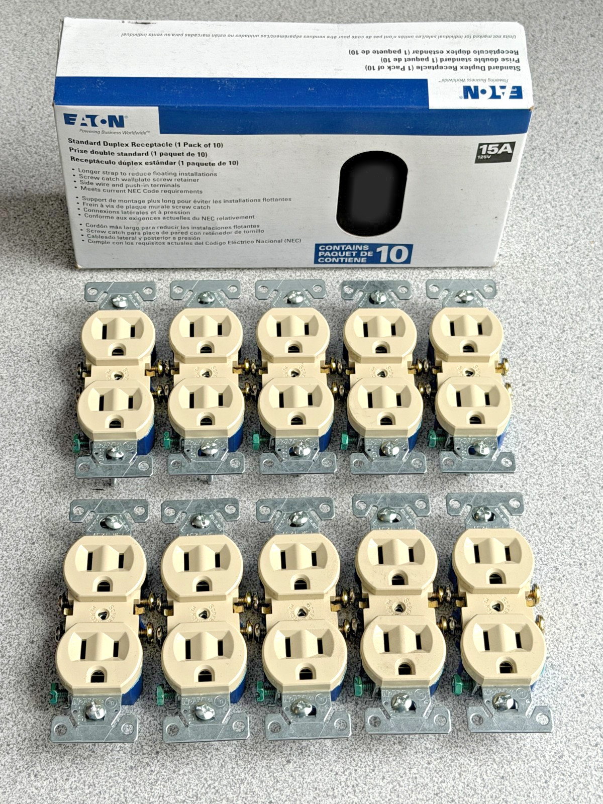 10 NEW Eaton 270V Ivory Duplex Outlet Receptacles 15A 125V 2P3W Grounding LOT
