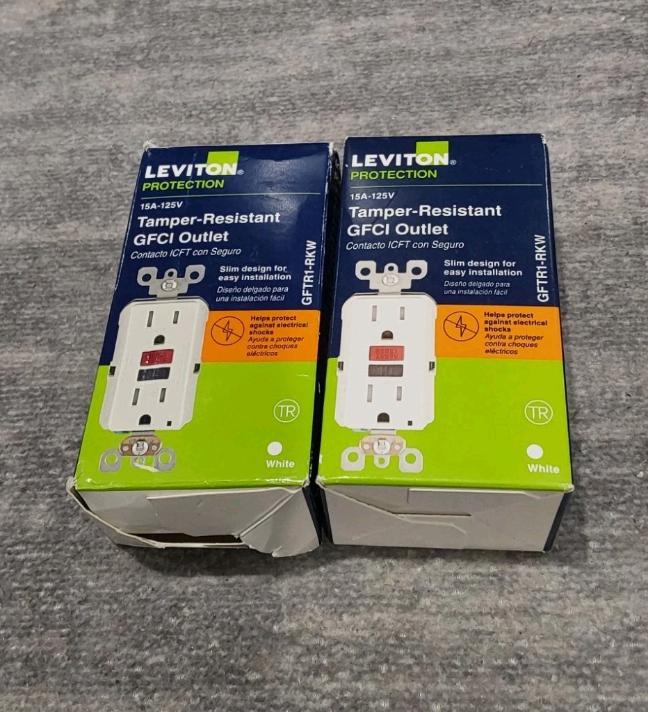 Lot of 2 Leviton 15A 125V Self-Test Tamper Resistant GFCI Outlet White GFTR1-RKW