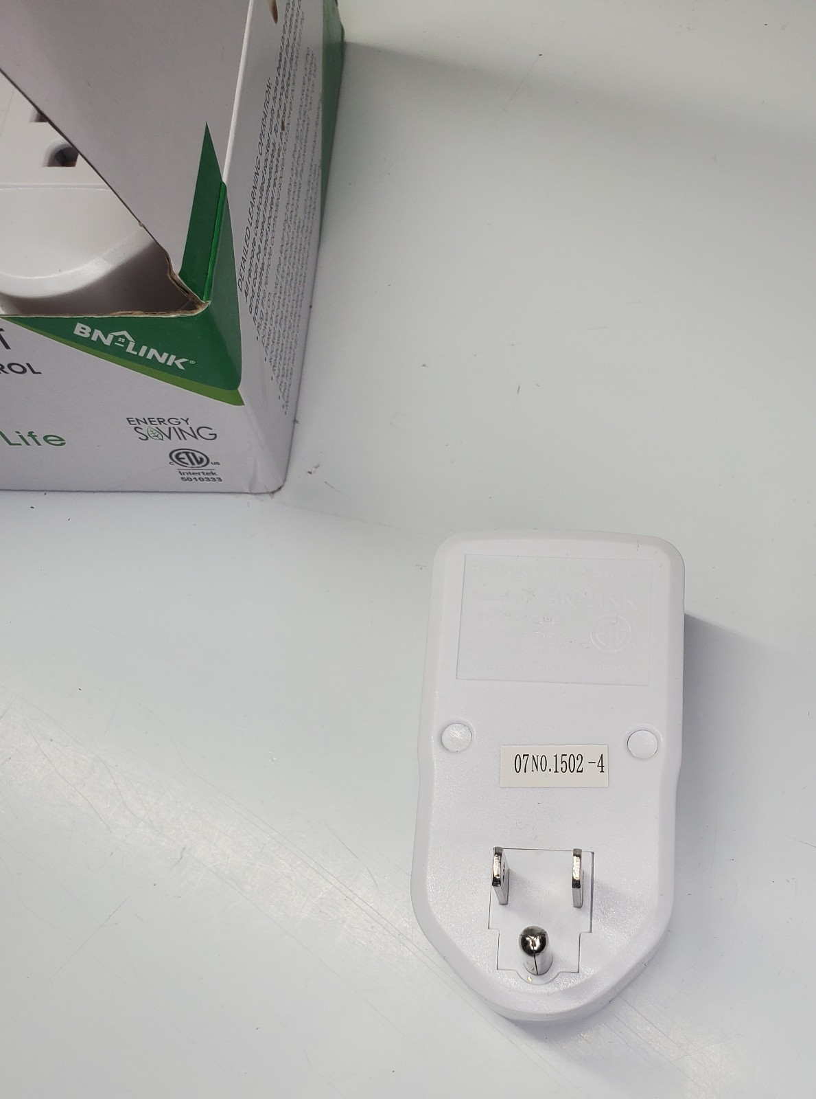 BN-LINK Indoor Wireless Remote Control Outlet Plug in with 2 Remotes +5 Sockets