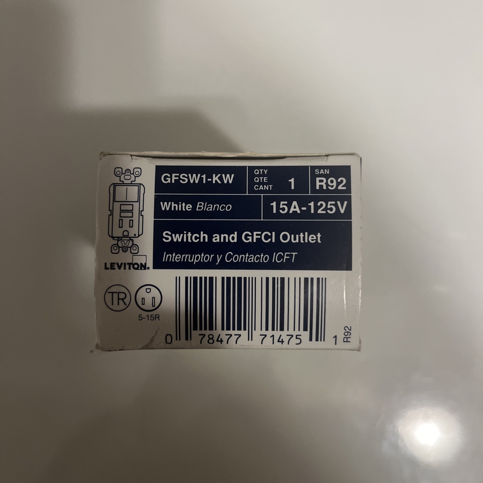 Leviton ‎GFSW1-KW 15 Amp 125-Volt Combo Self Test Tamper-Resistant GFCI Outlet a