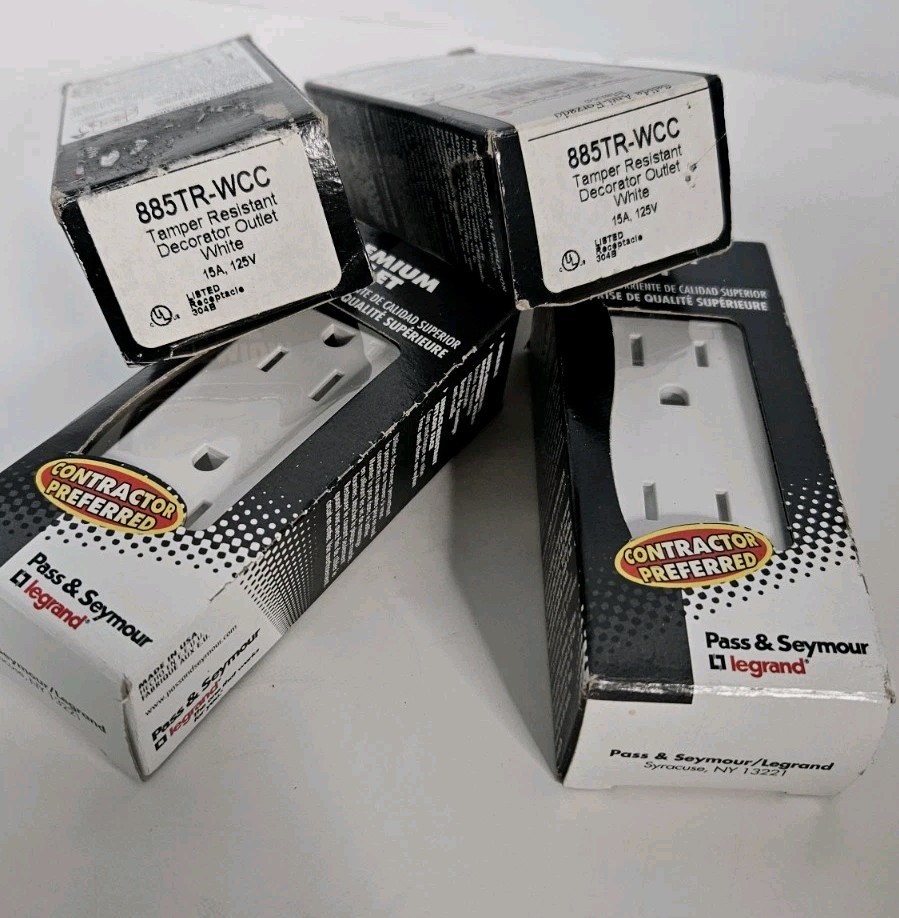3 White Tamper Resistant Decorator Outlet 15A, 125V. 885TR-WCC