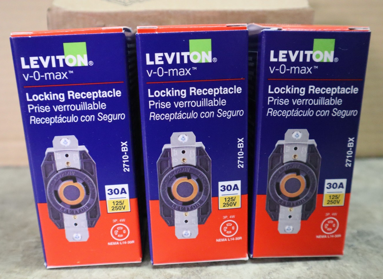 Leviton 2710-BX 30 Amp Nylon Locking Single Outlet, Black 125/240V