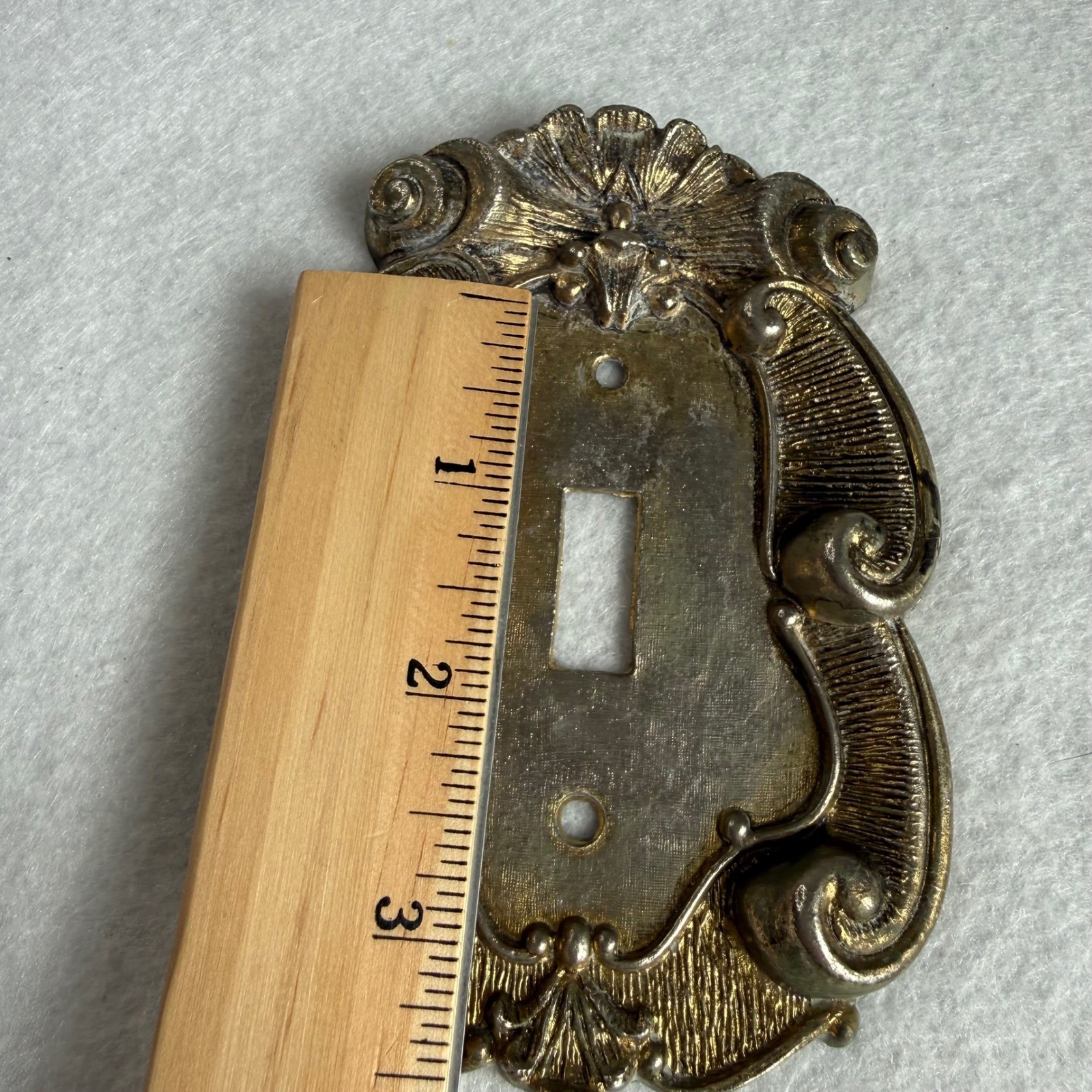 Vernon Light Switch Plate Covers Set of 2 Gold Ornate Rococo Vintage Good USA