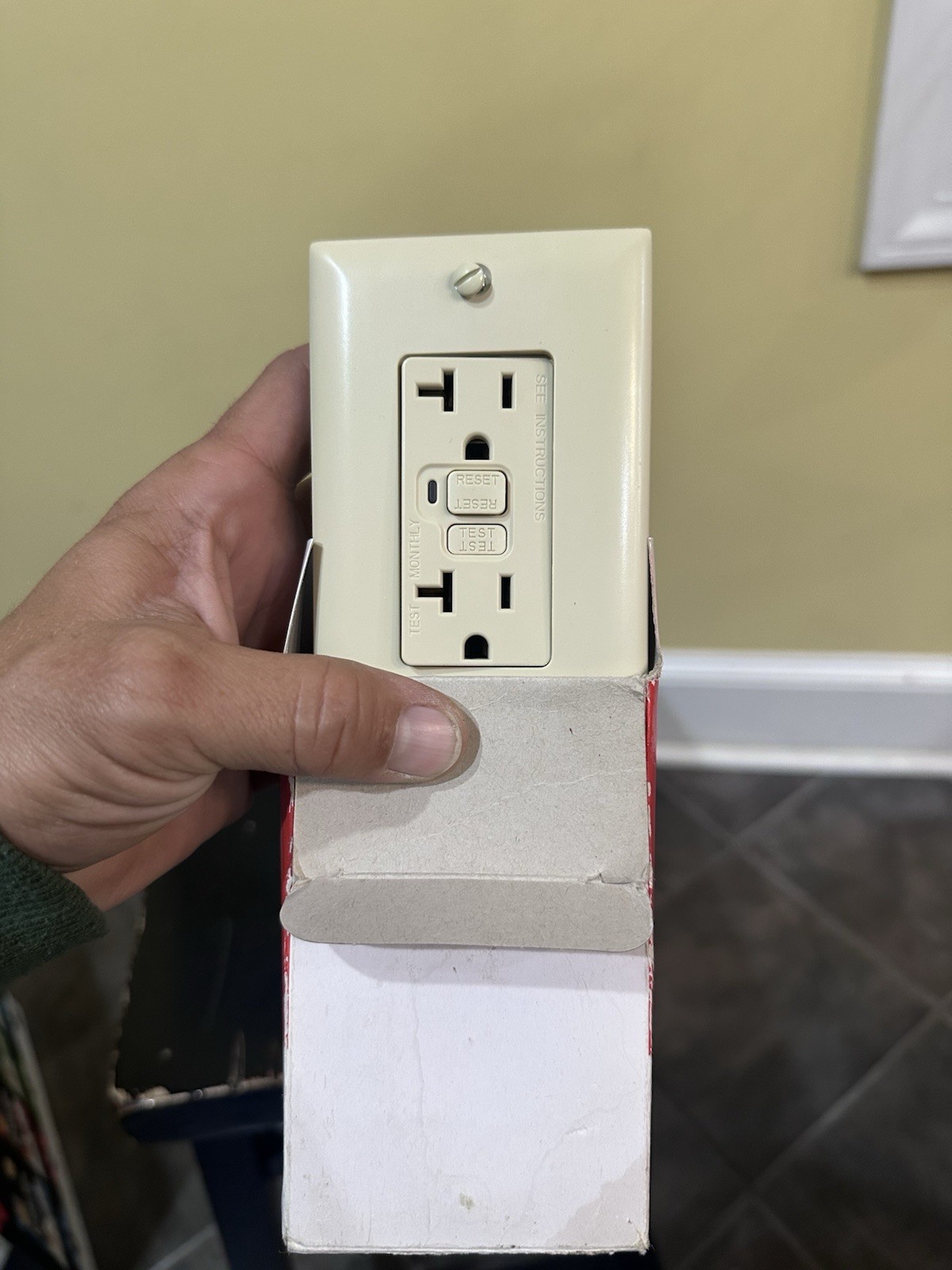 Legrand 1597TRW GFCI Duplex Receptacle Tamper Resistant Self-Test 15A