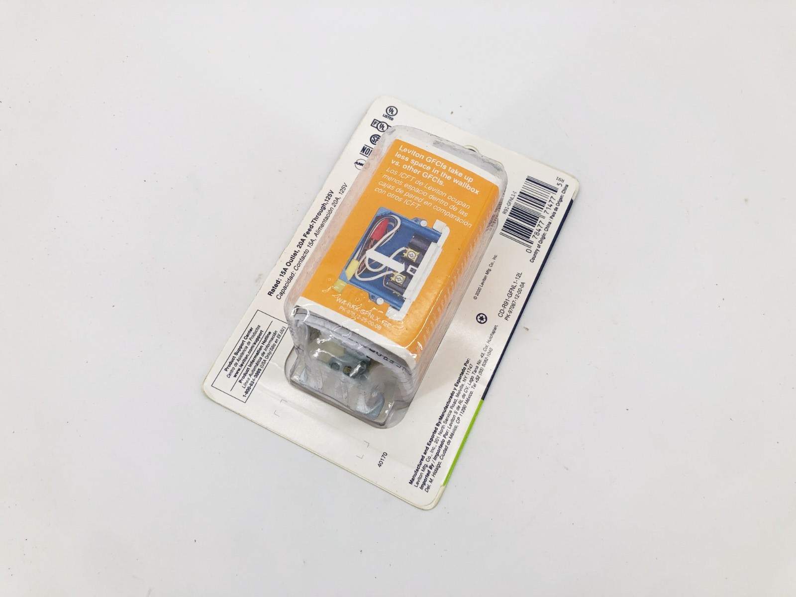 New Leviton GFNL1-I Slim Ivory GFCI Tamper-Resistant Receptacle w/ LED 125V 15A