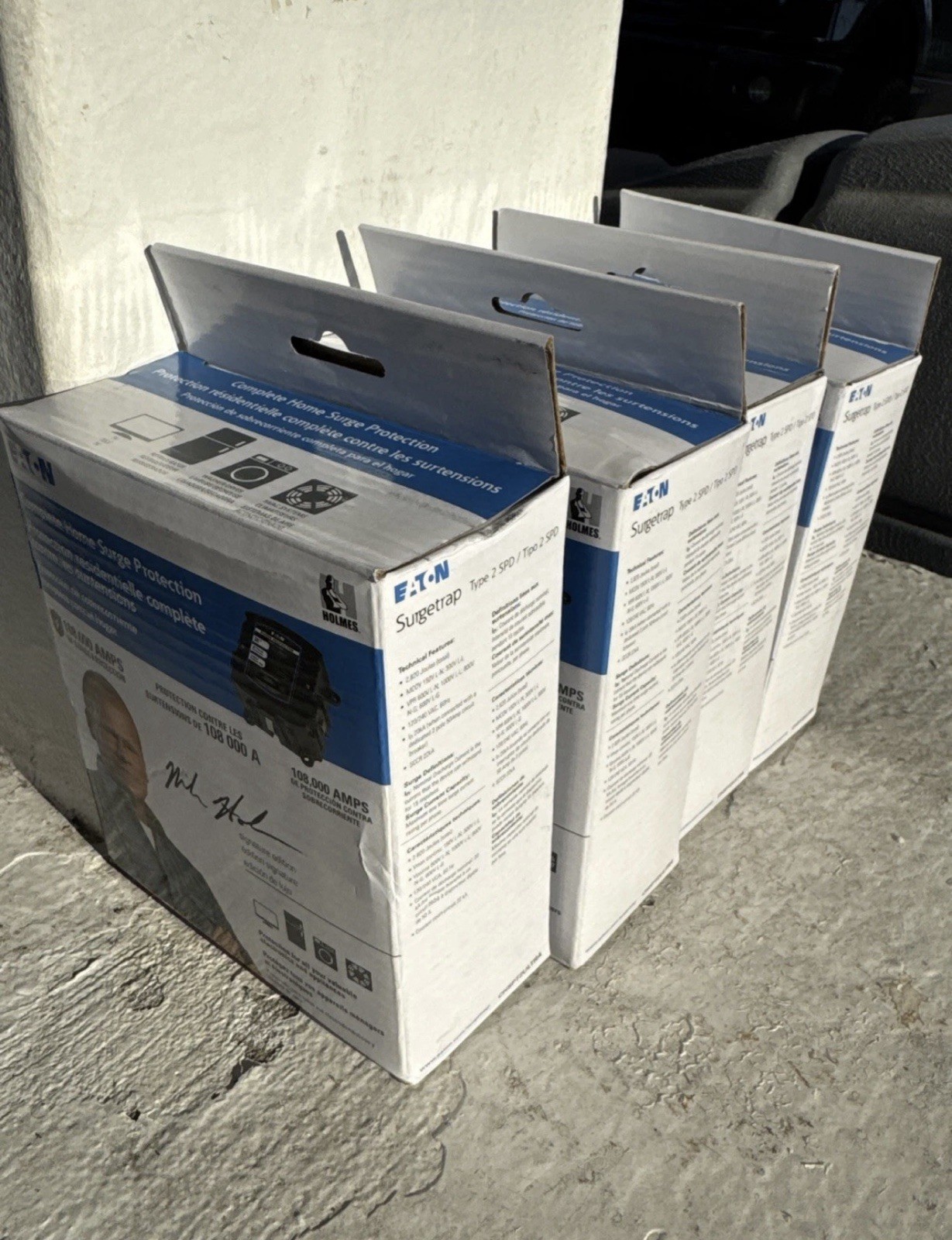 Nib Eaton CHSP2ULTRA Complete whole House Surge Protection Device 108,000 Amp