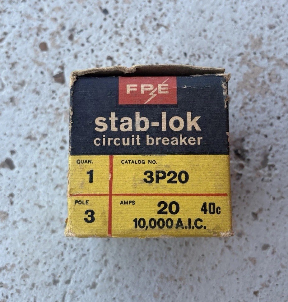 CIRCUIT BREAKER 3 POLES 20 AMPS STAB-LOK FEDERAL PACIFIC 250 VOLTS