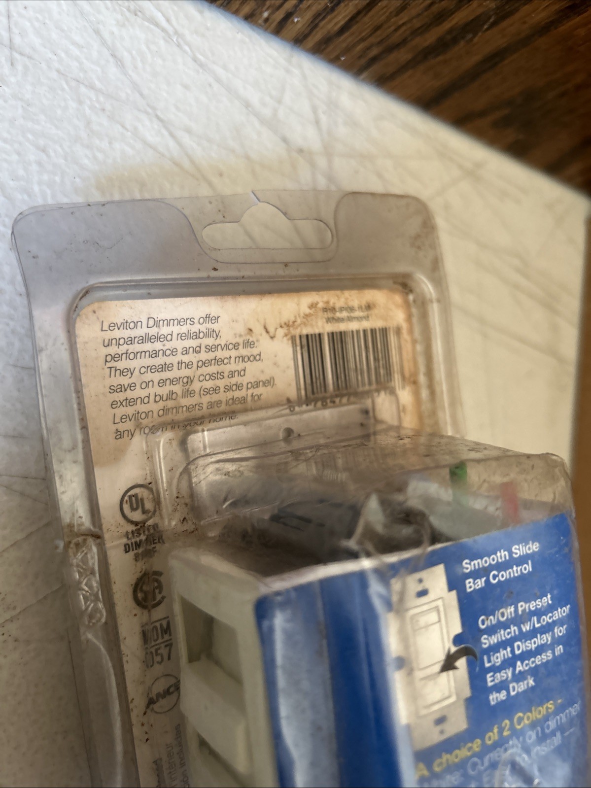 3Pcs Leviton Decora White Slide Dimmer IPI06-1LM, 5675-W Outlet & Switch Lot NEW