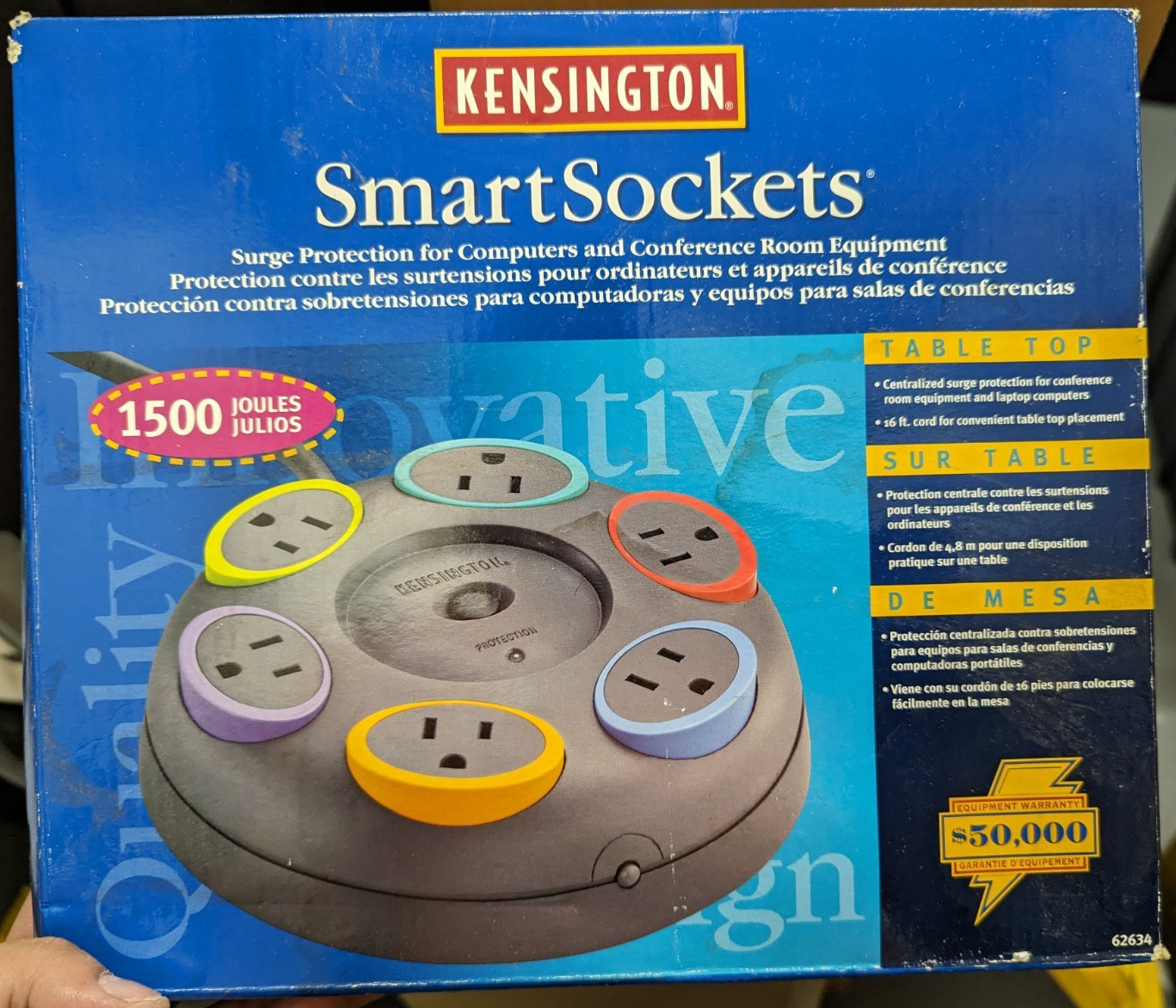 Kensington SmartSockets 6-Outlet, 16-Ft Cord, Tabletop Surge Protector (K62634)
