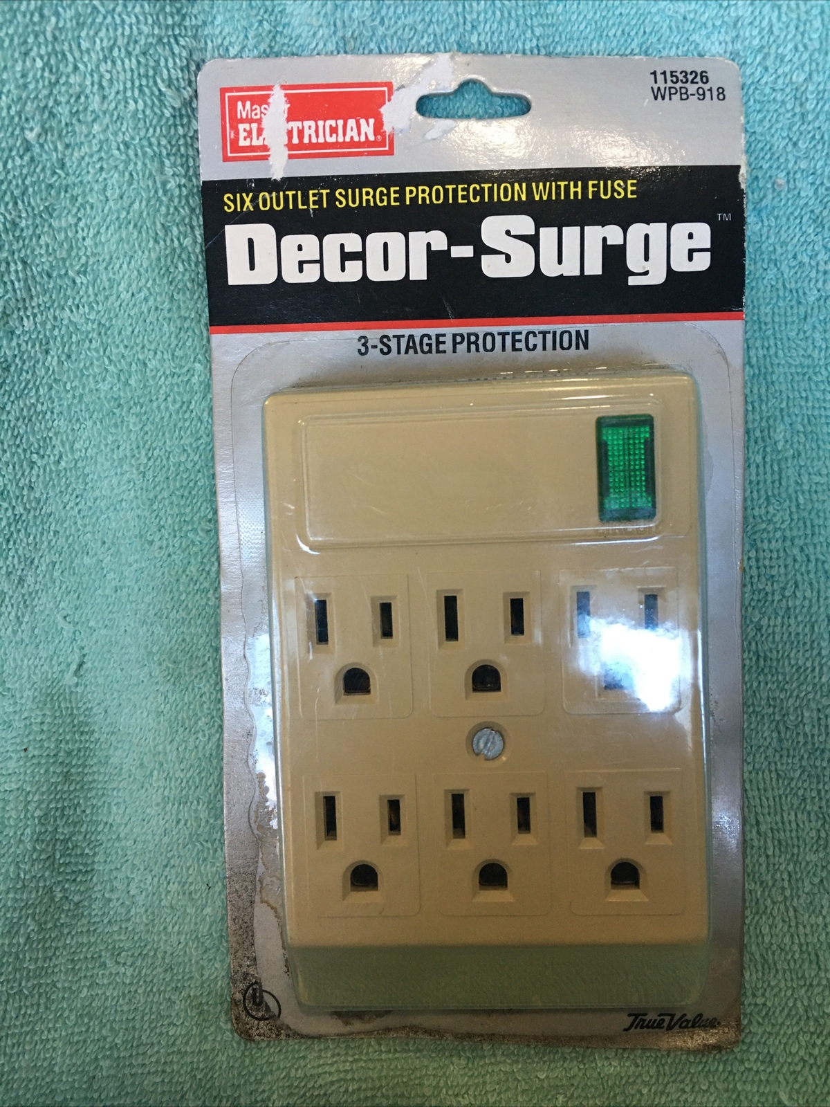 True Value Six Outlet Surge Protection With Fuse Brand New