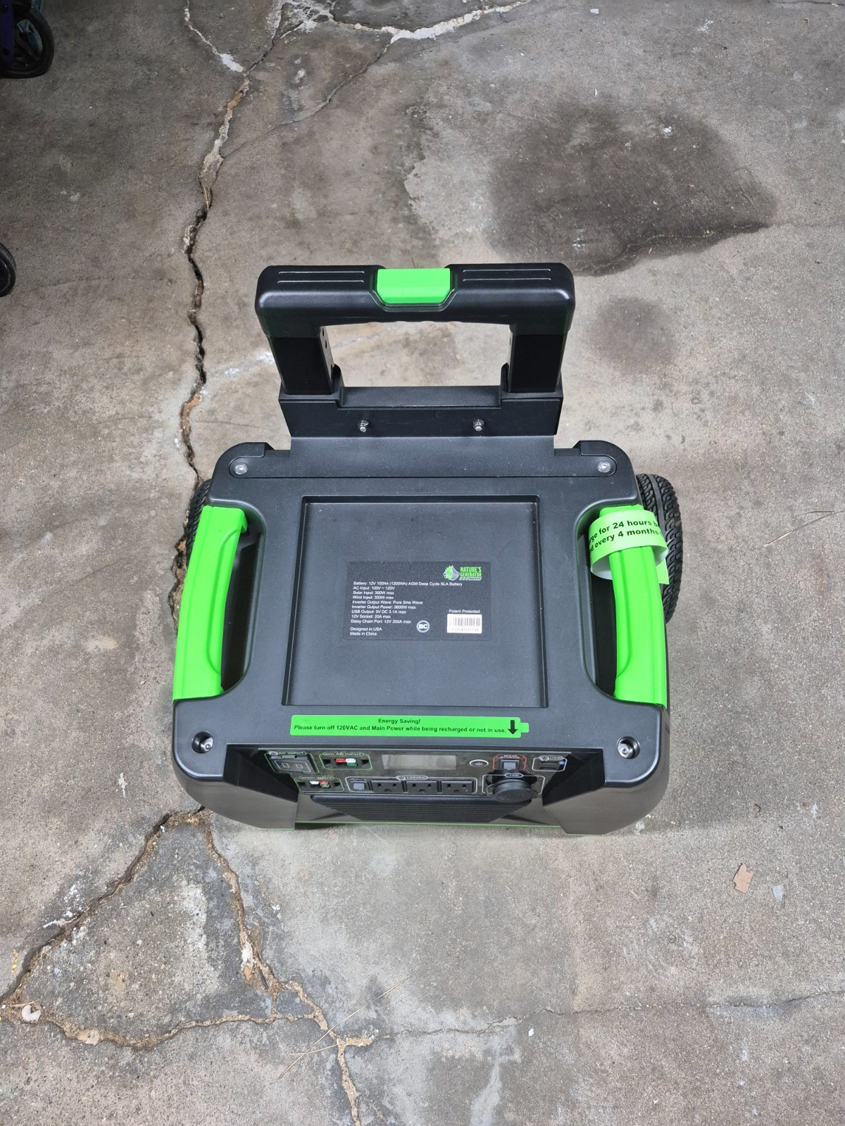 Nature’s Generator Elite 3600/w Solar/wind Note Local Pickup