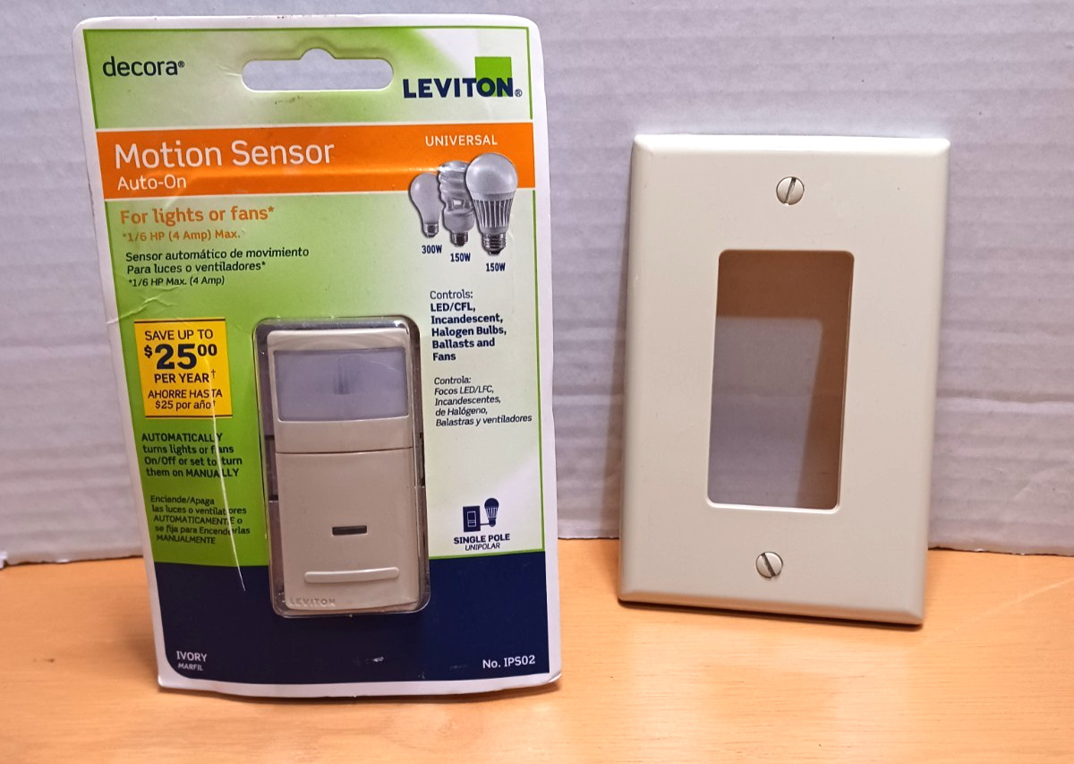Leviton – IPS02 – Motion Sensor Light Switch – Decora – Auto On – w/Face Plate
