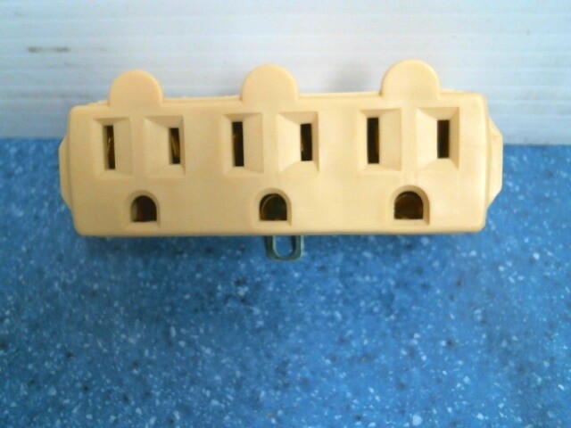 Ace Polarized Outlet Adapter, Ivory, 15 Amp, 125 Volts, FREE SHIPPING