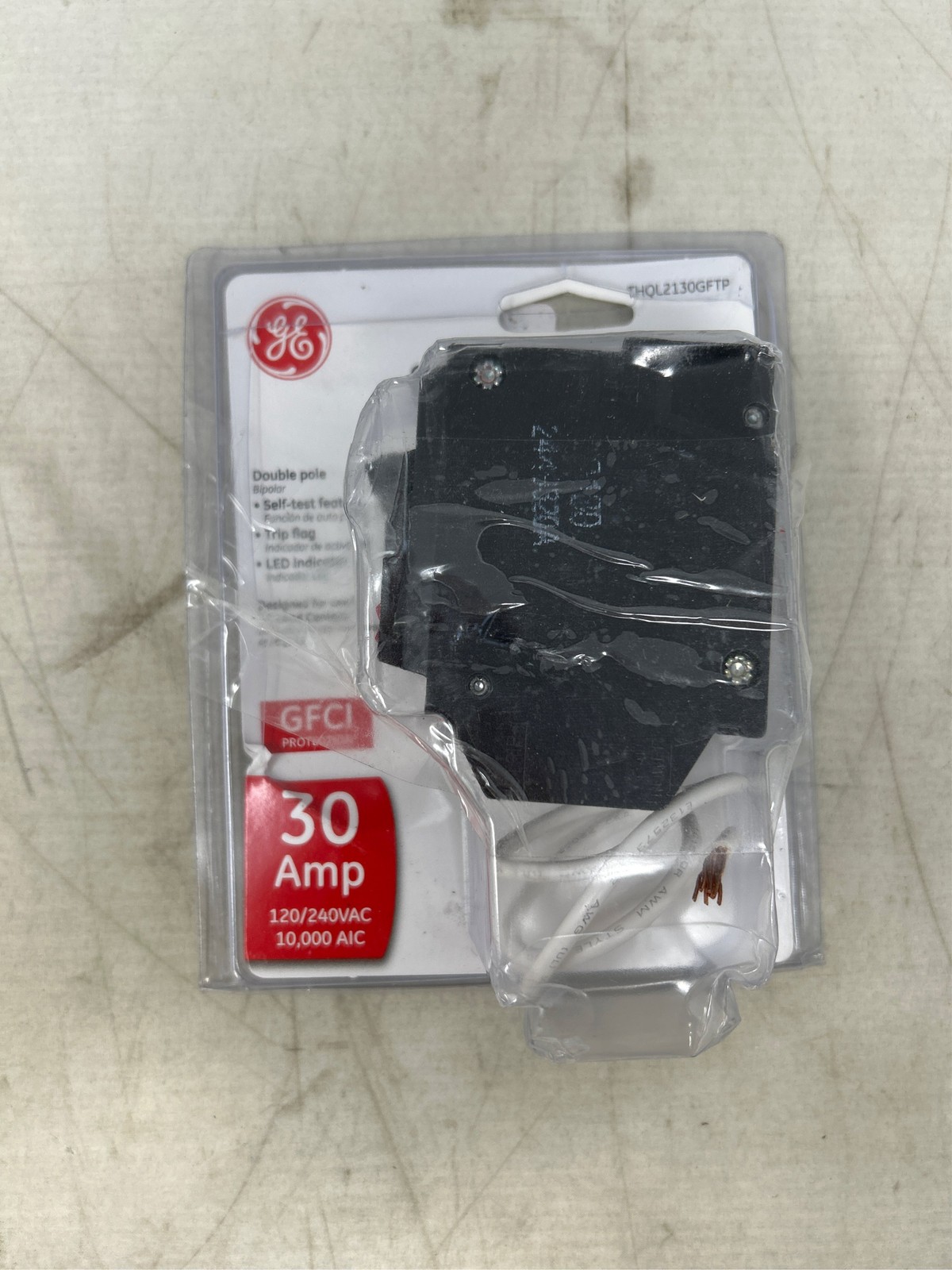 GE 30 amps Ground Fault 2-Pole Circuit Breaker w/Self Test