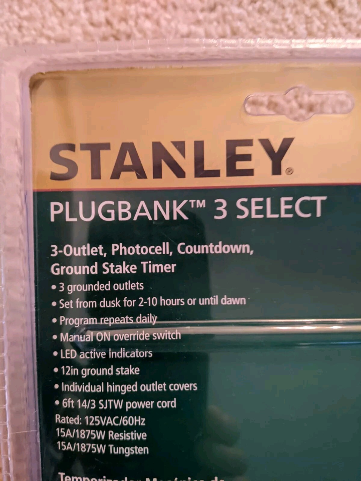 Stanley Outdoor Plug Bank 3 Outlets Auto Cntrl Ground Stake Timer Rainproof. NEW