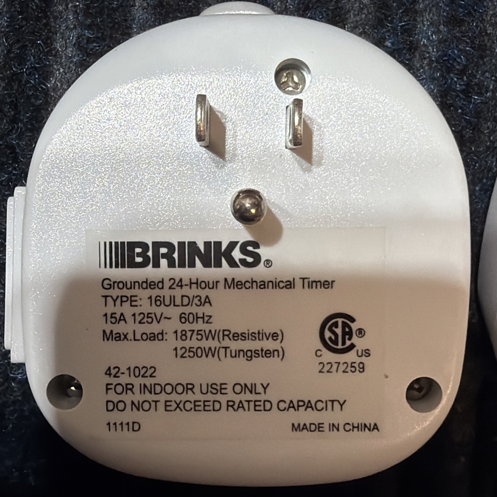 2 Brinks Grounded 24-Hour Mechanical Timer (16-ULD/3A) 15 Amp 125V – 60Hz Indoor
