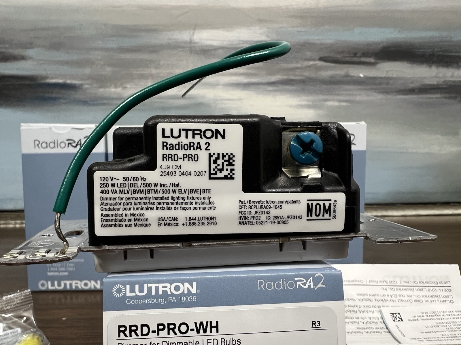 Lutron RRD-PRO-WH New In Box ( PRICE FOR 1 UNIT )