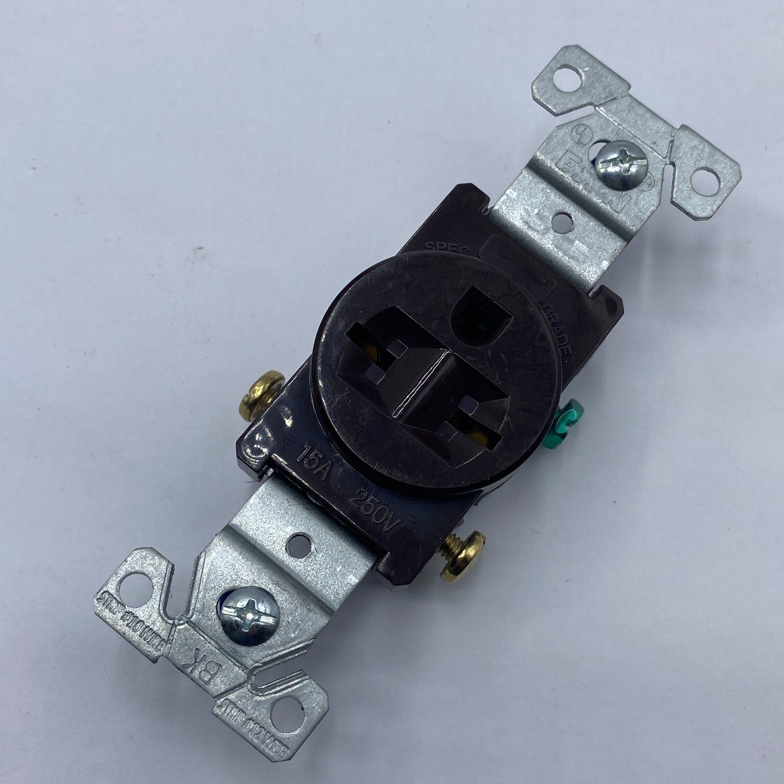 LOT OF 11 EATON 15A 125V Single Outlet Receptacle Black Commercial Grade 🔔