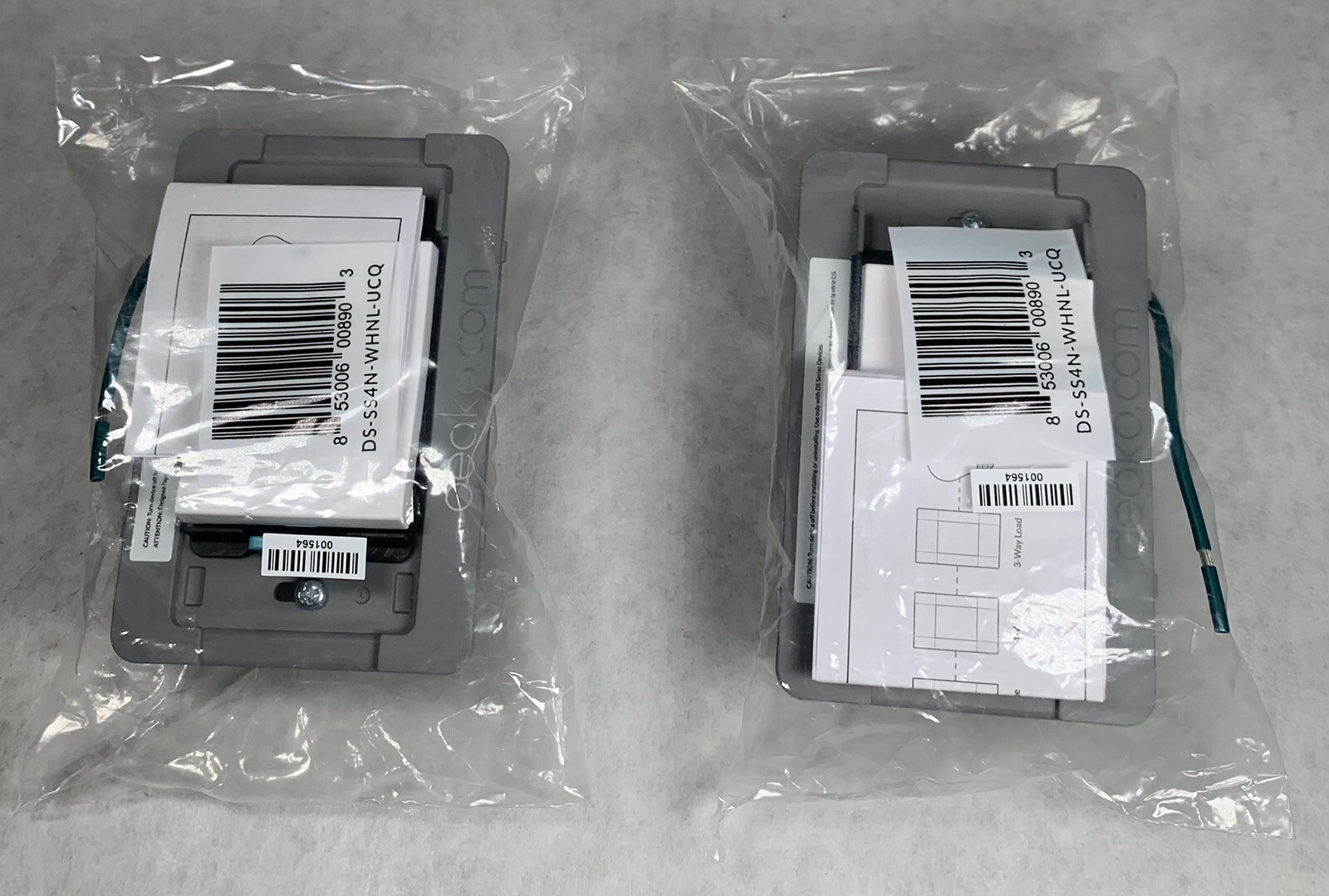 NEW (Lot of 2) Deako 1-Gang Backplate Simple Rocker Switch, DS-SS4N-WHNL-UCQ