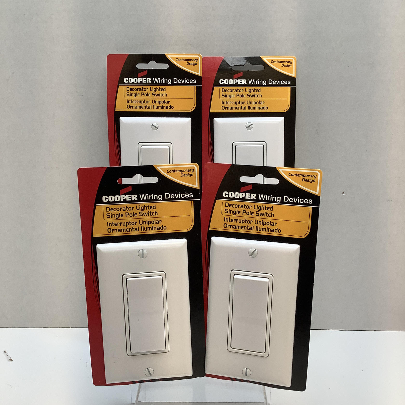 4-Pack Cooper Wiring Devices White Single Pole Decorator Light Switch 120/277V