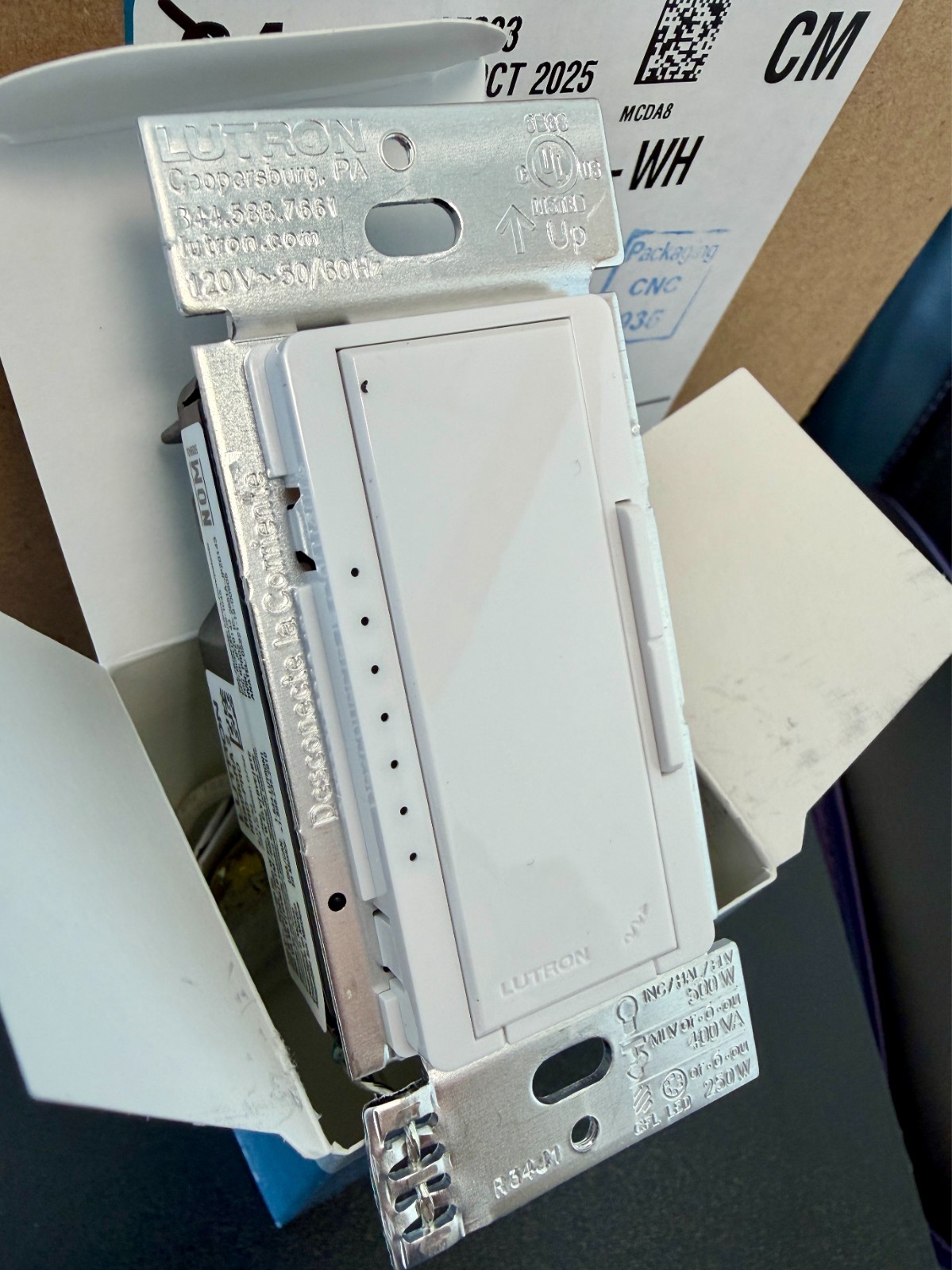 NIB Lutron RRD-PRO-WH Maestro PRO LED+ Dimmer for RadioRA and Ra2 Select