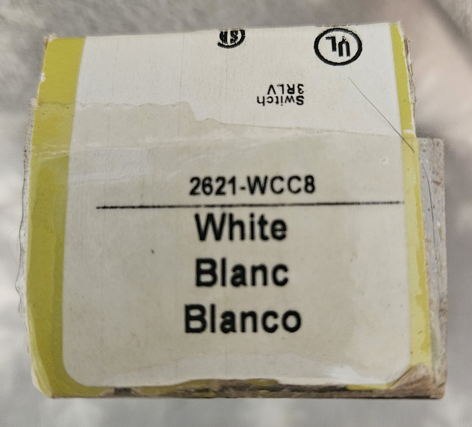 Legrand 2621WCC8 Pass & Seymour Decorator Switch, Single Pole, White, 20-Amps –