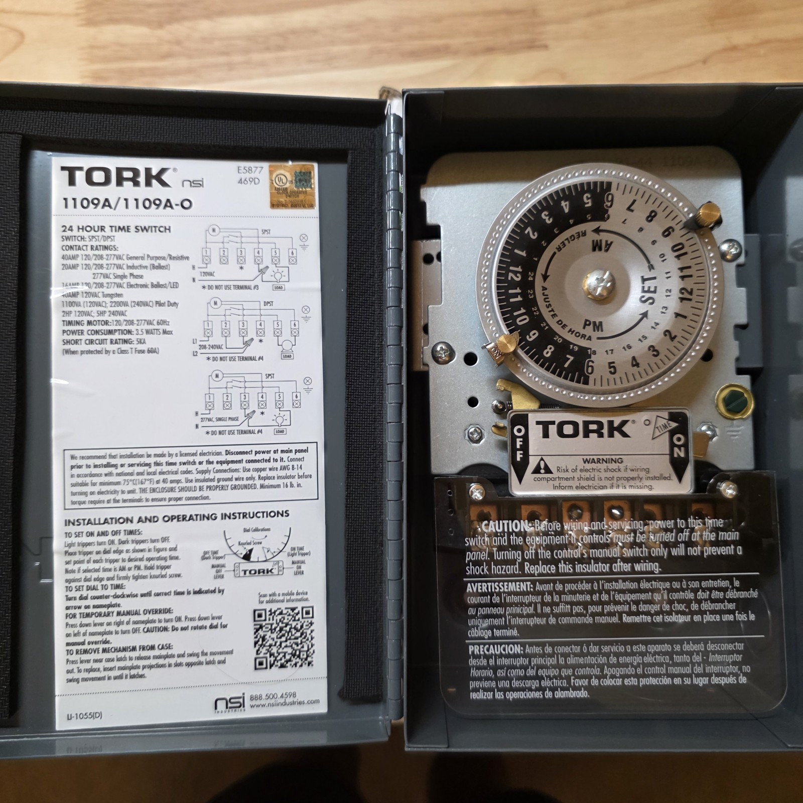 TORK 1109A-O 120-277V 40A Multi-Volt Mechanical Lighting Switch Timer open box