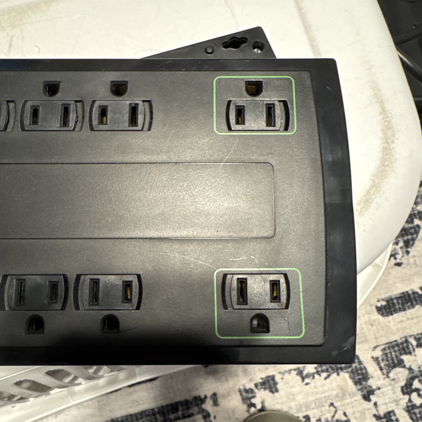 Amazon Basics Rectangle 12-Outlet Power Strip Surge Protector, 10-Foot cord