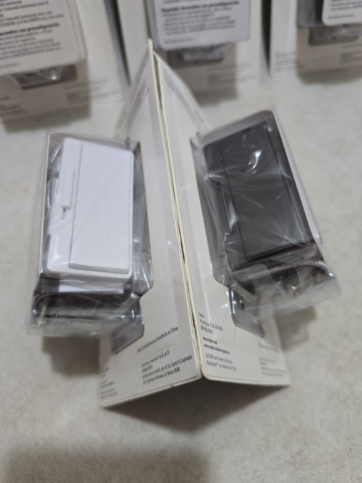 Lot of 5 Eaton LED Universal Decorator Dimmer with Preset DUL06P-C6