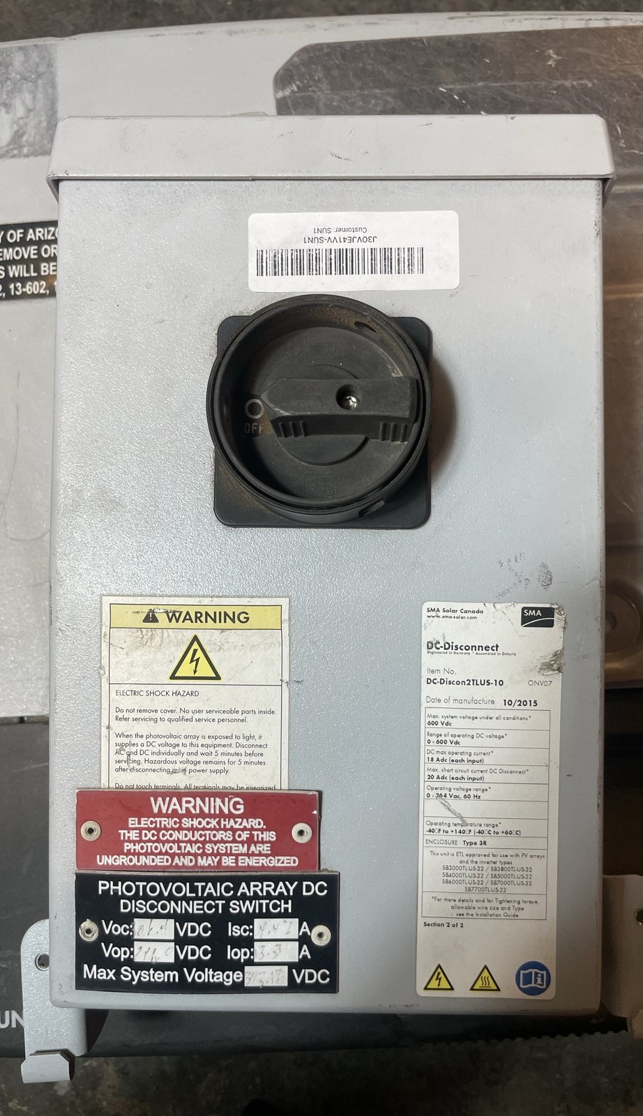 SMA Sunny Boy SB4000TL-US-22 Solar Inverter 4000W With DC Disconnect & Mount