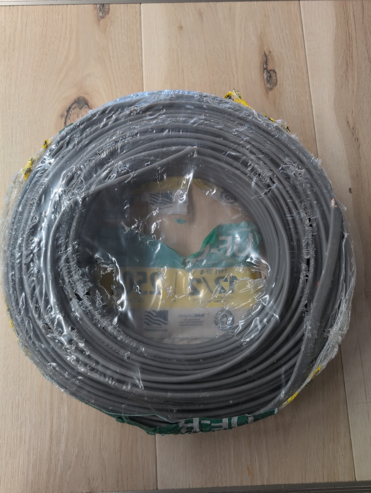 Southwire UF-B 12 AWG Solid Copper Wire Gray 250 ft 600V UV Resistant
