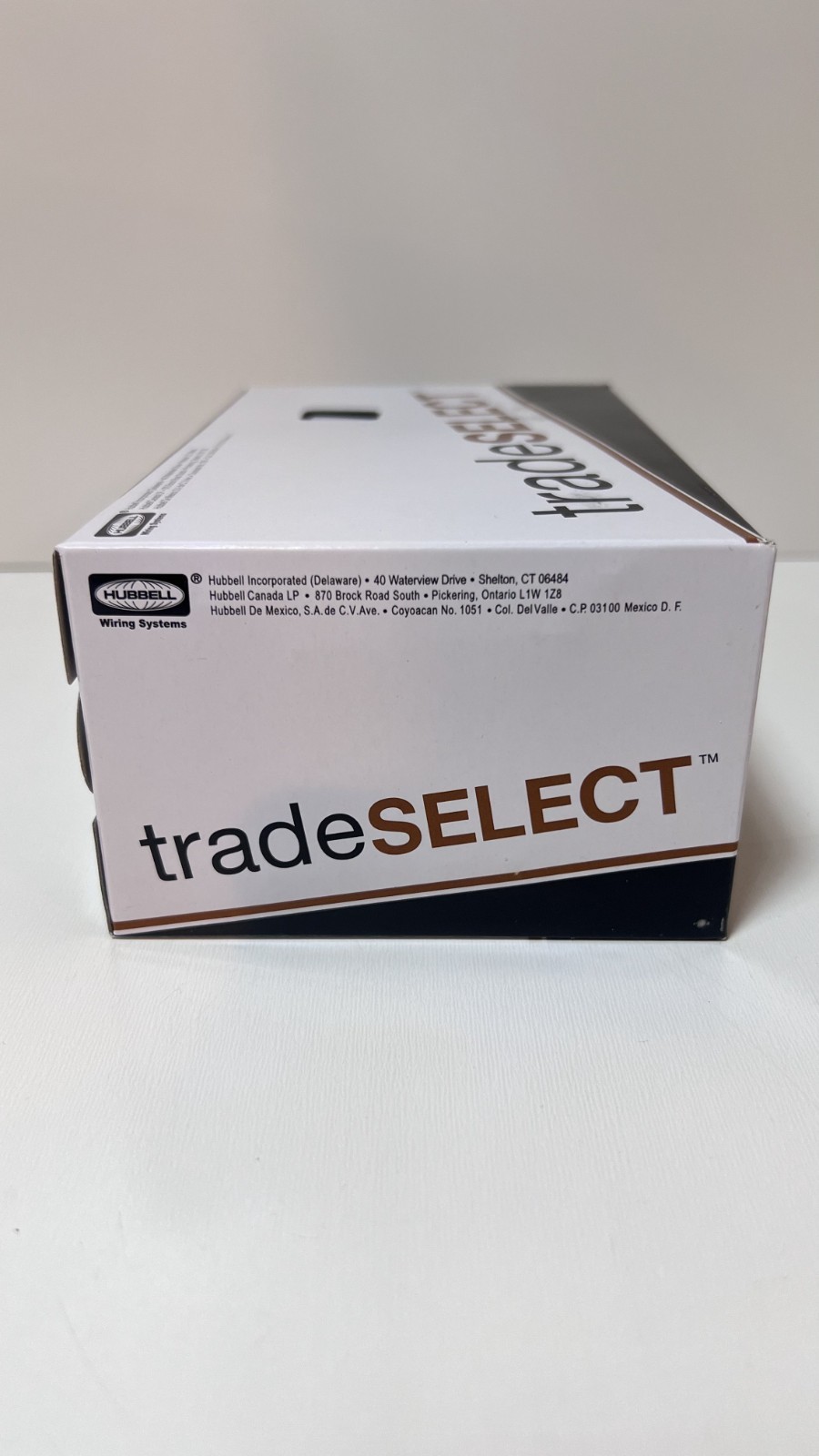 * Box of 10* TradeSELECT Hubbell RSD315W 3-Way Rocker Switch 15A 120/277V White