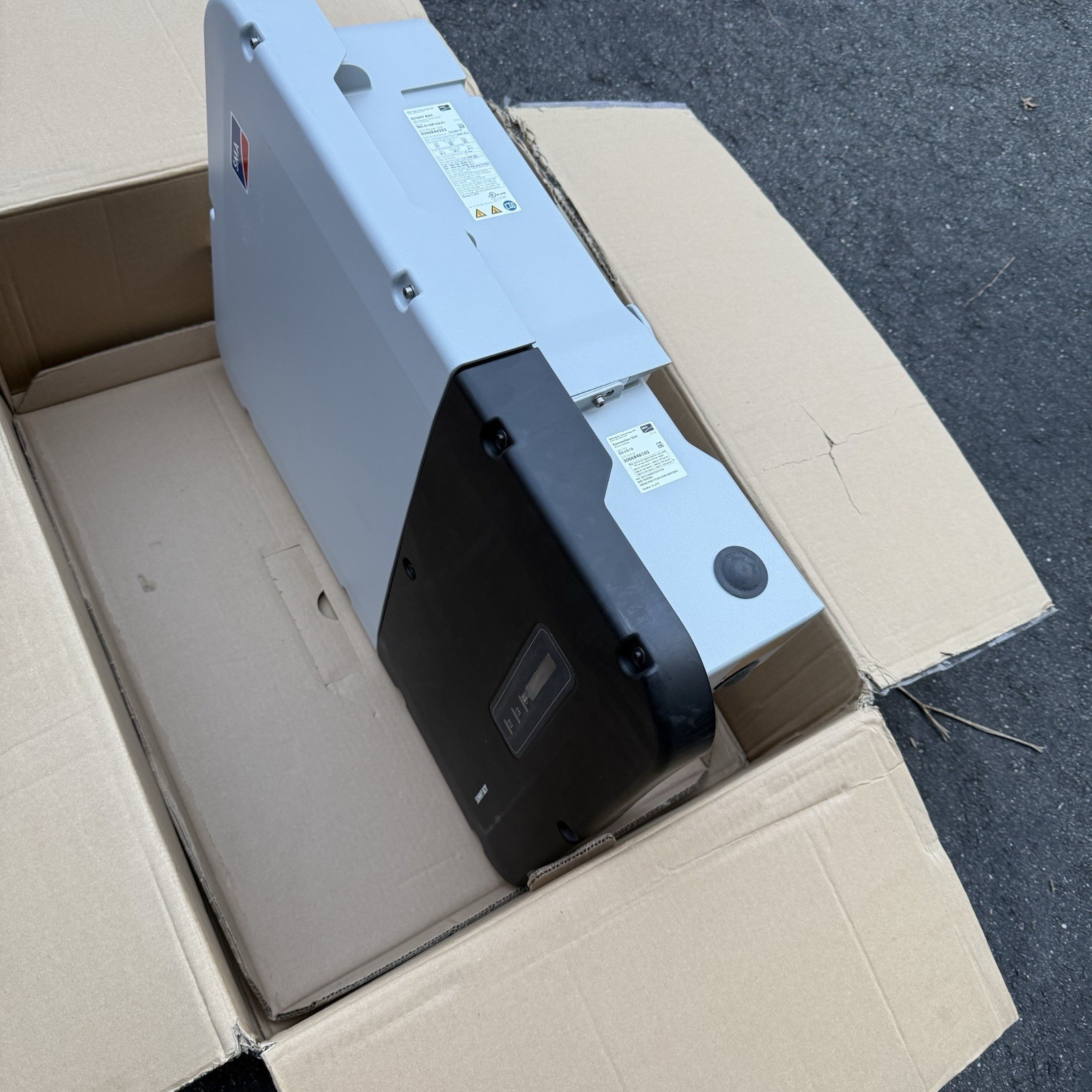 SMA Sunny Boy SB6.0-1SP-US-41 6000W Solar Inverter Open Box Never Installed