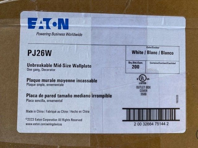 Case of 200 Eaton White 1G UNBREAKABLE Mid-Size Wallplates GFI GFCI Cover PJ26W