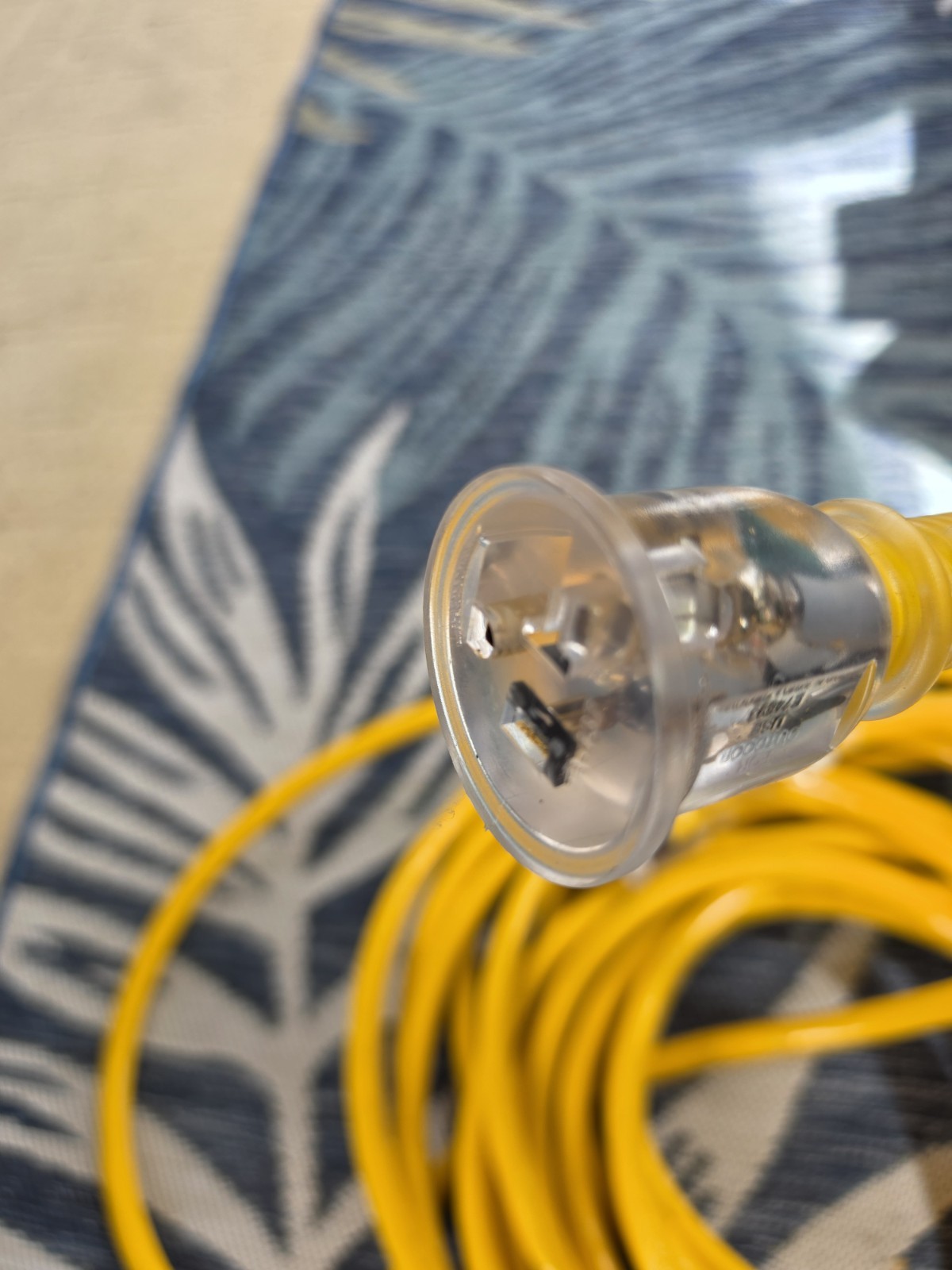 50′ Yellow Jacket 300v – 20Amps – 10-3 SJTW FT2 – WATER RESISTANT Power Cord