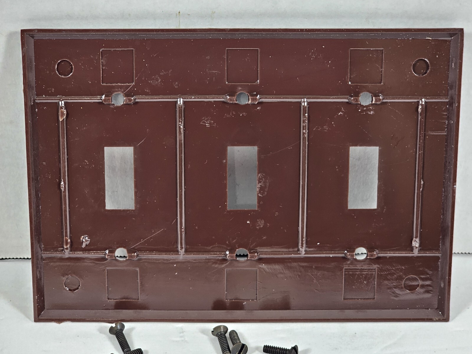 Vintage NOS 3 Gang Light Switch Plate Wall Cover Brown Ribbed Unbranded