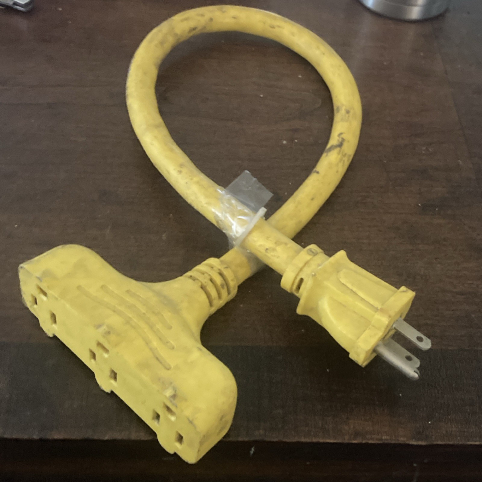 Yellow Heavy Duty Outdoor Extension Cord 3-Outlets Type B Abrasion Resistant PVC
