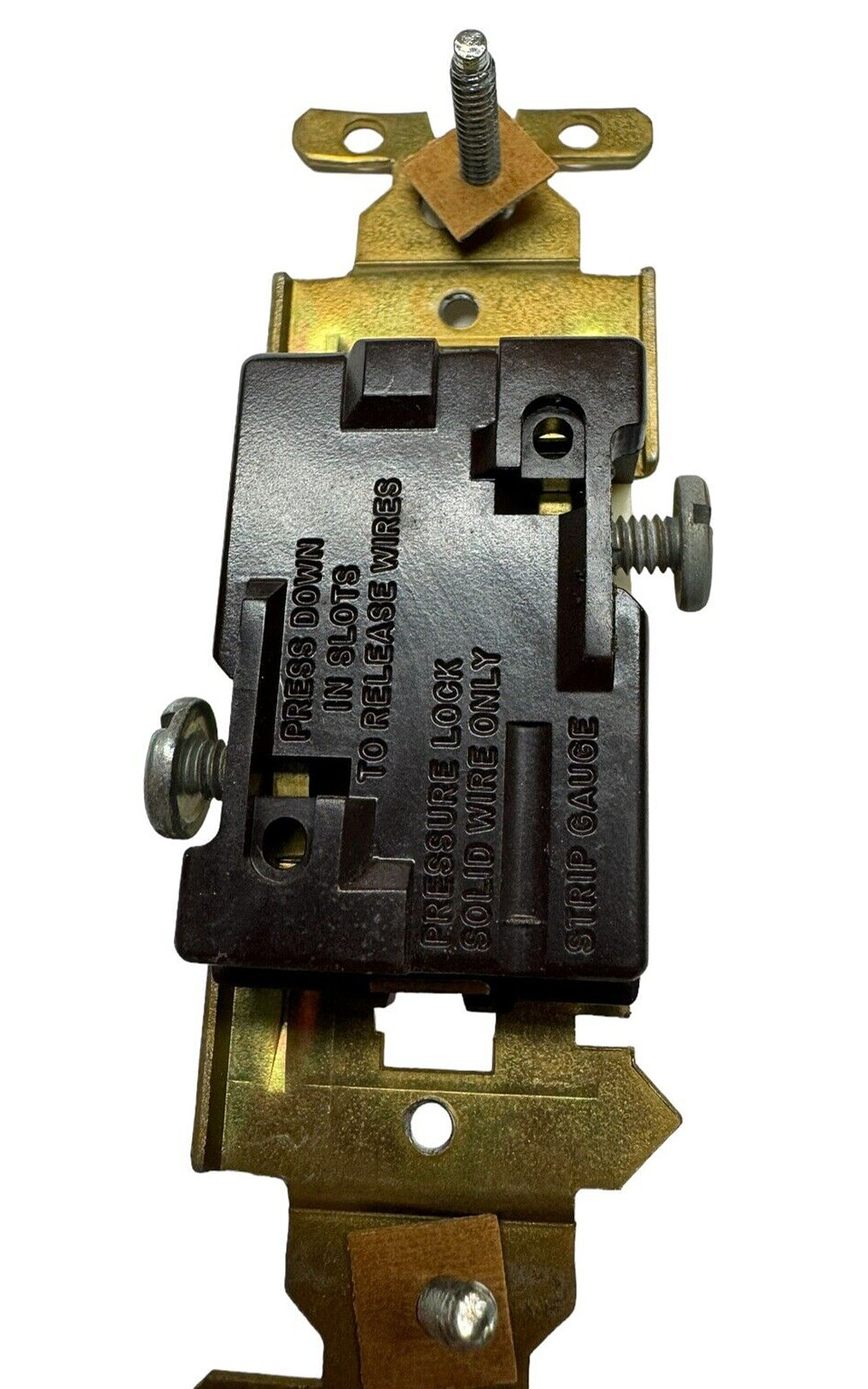 GE 5941-2 Ivory Quiet Switch Single Pole, 15A, 120V **Free Shipping**