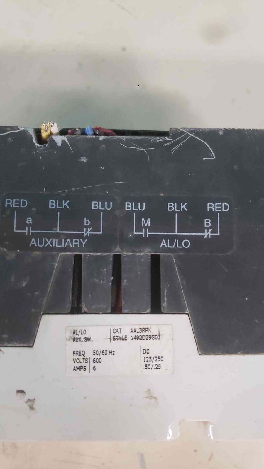 Eaton Cutler Hammer HKD3400F 3 Pole 400A Frame KT3350T 350A Trip Breaker HKD 65k