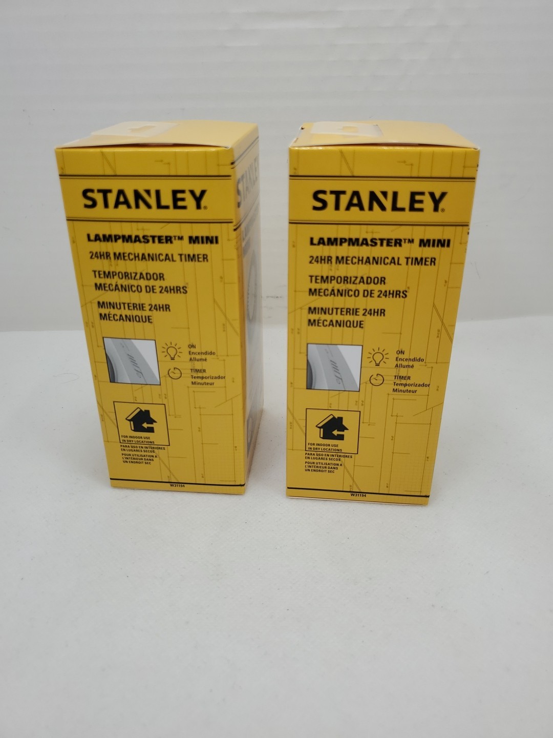 Lot 2 Stanley Lampmaster Mini Indoor 24 Hr Mechanical Timer White Single Outlet