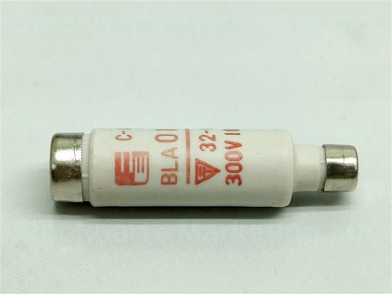 Lot 5pcs BLA010 C-10 600V 10A Fuse 30 Days Warranty Expedited Shipping