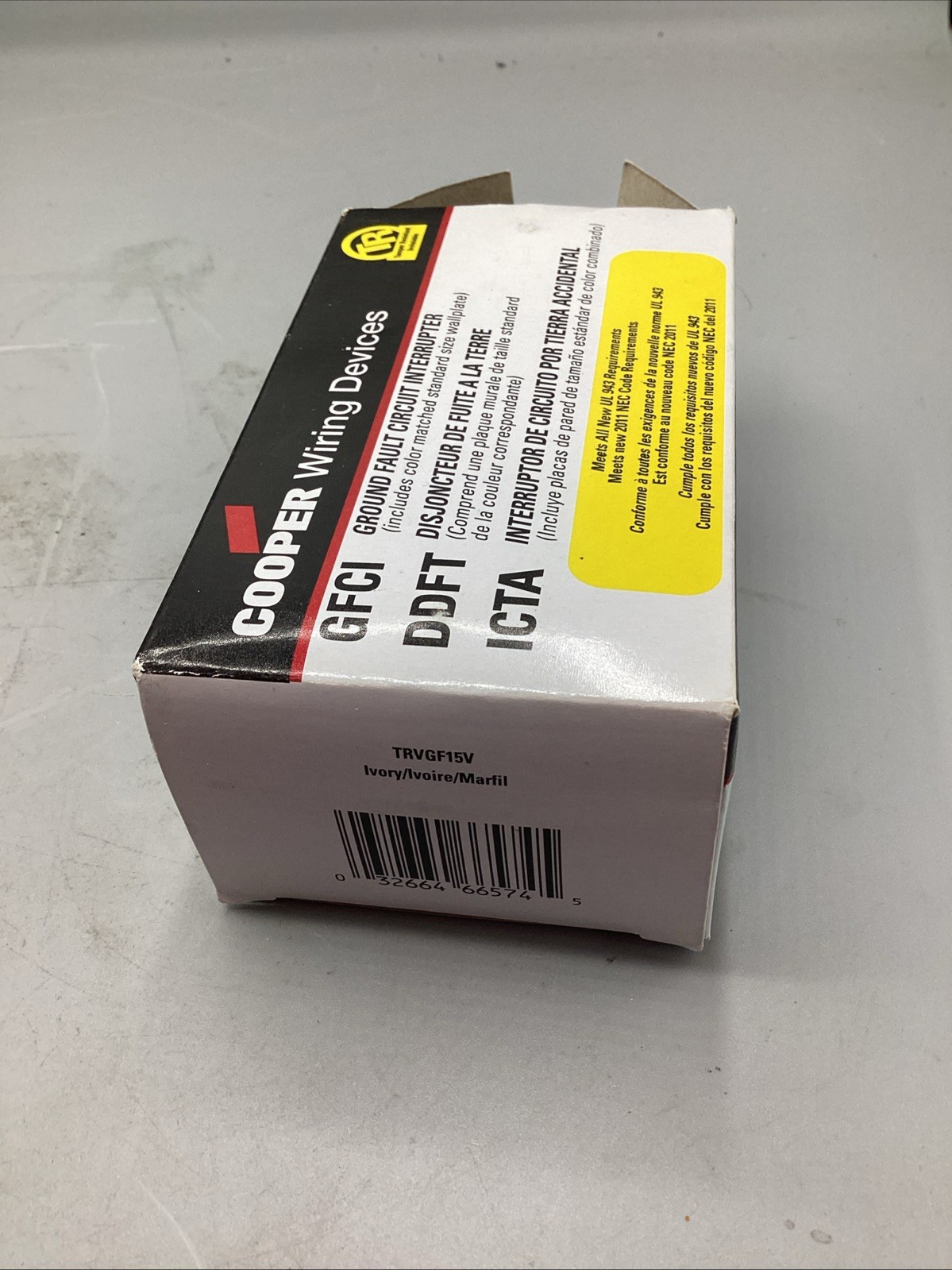NOB Cooper TRVGF15V GFCI Duplex Receptacle 125VAC 15A Wall Pl